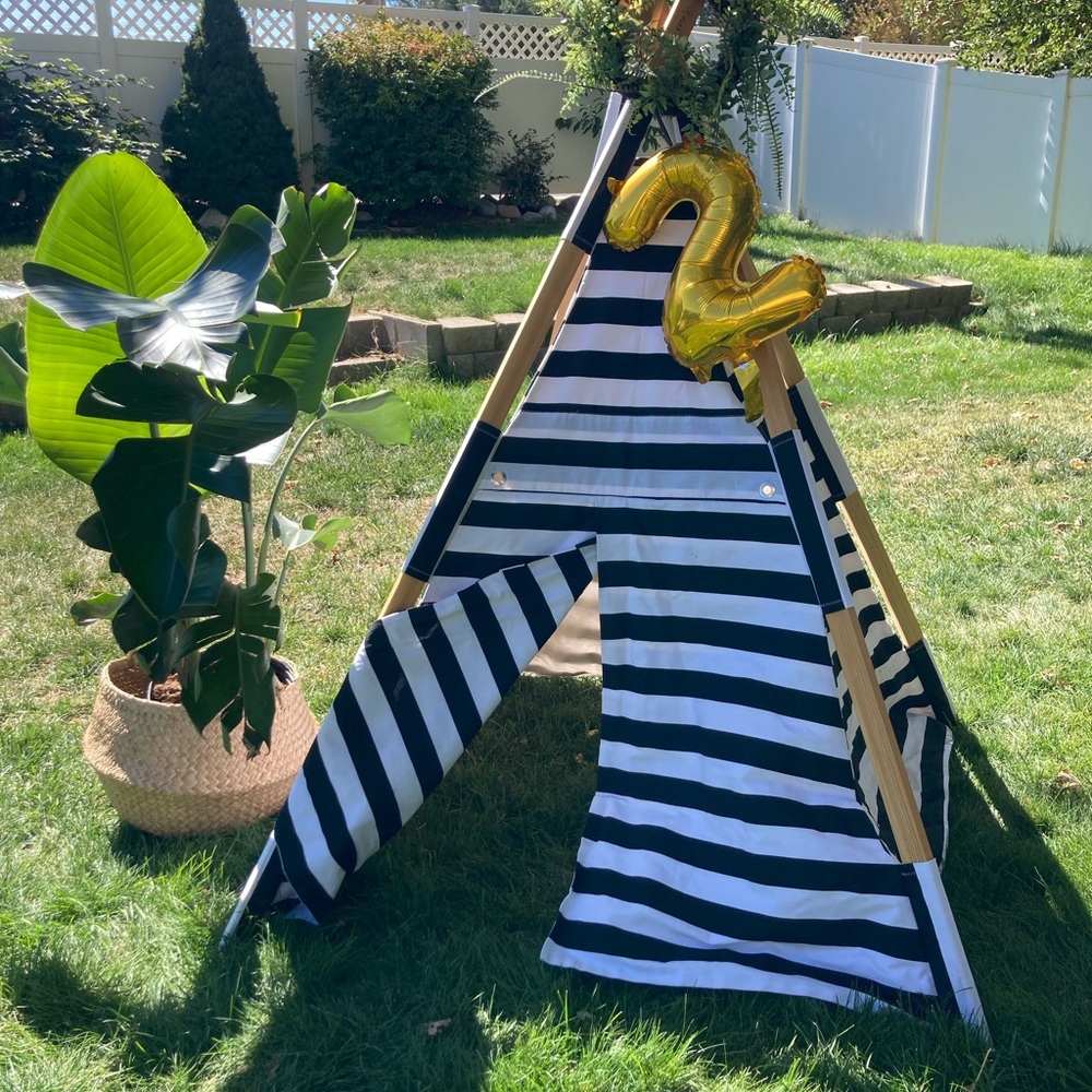 TNees black & white stripe canvas Teepee